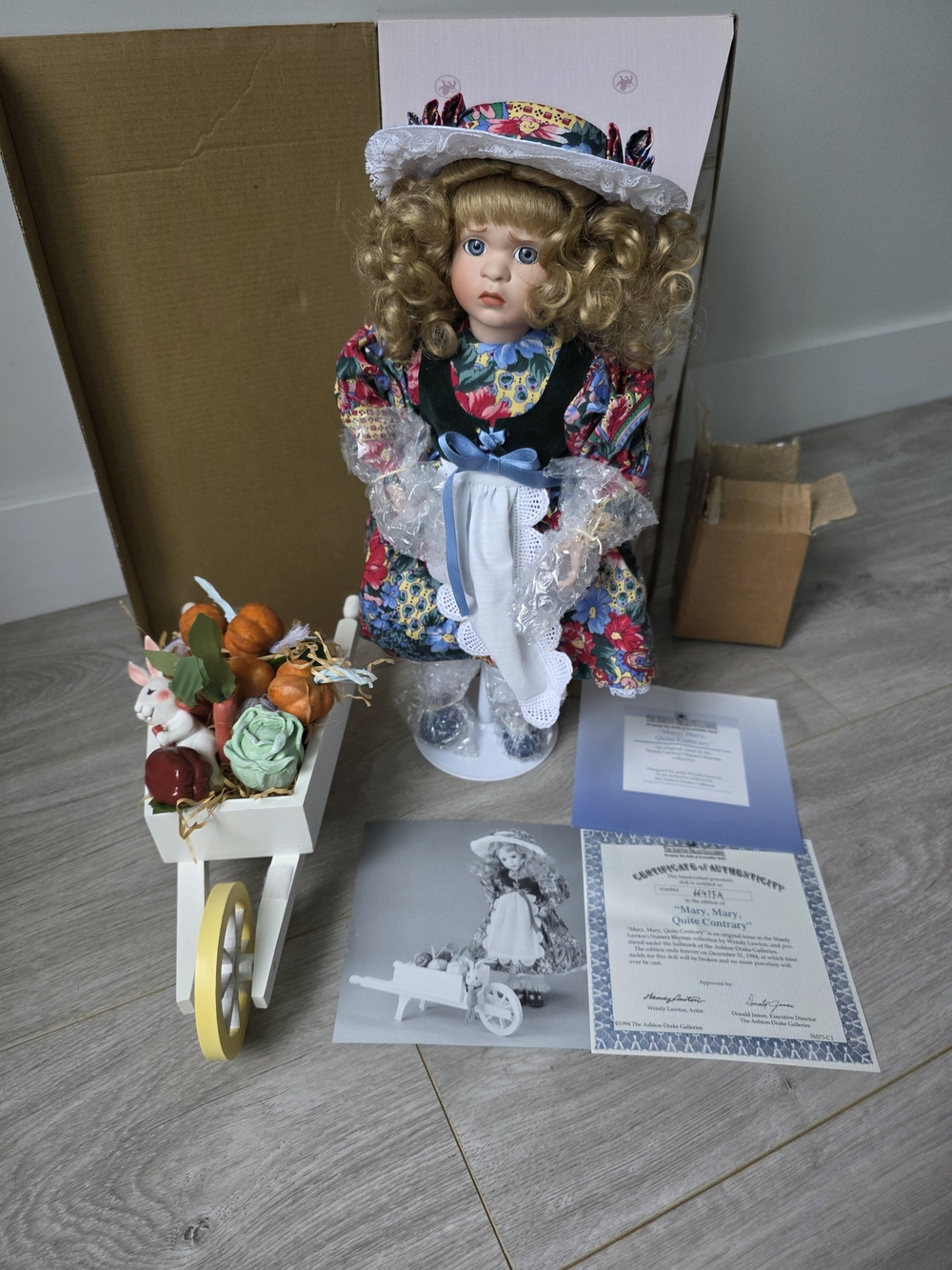 Ashton-Drake "Mary, Mary, Quite Contrary" Doll by Wendy Lawton 1994 w/ COA &...
